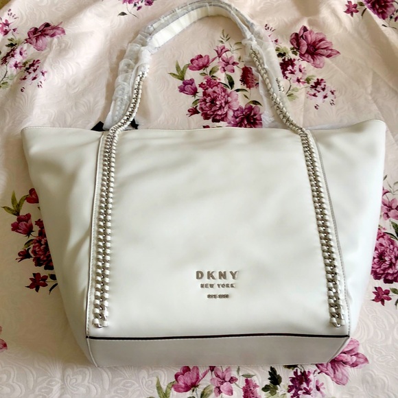 New…DKNY white shoulder bag…silver chains design front and back…lots of room - Picture 1 of 9